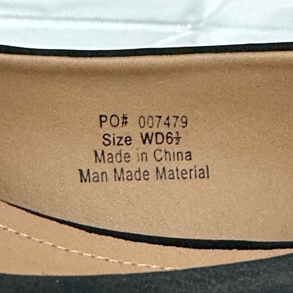 Journee Coll. Judy Black Ruffled Pointed Toe Ballet Slip On Flat Shoe 6 … - Picture 12 of 16